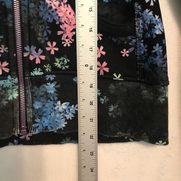 Lululemon black blue scuba hoodie petal pop 4 - Picture 5 of 9